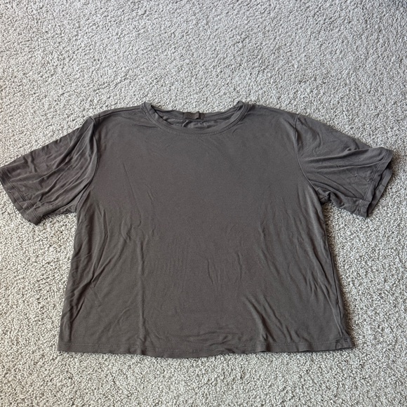 nuuds Tops - Nuuds Women’s Heather Green/Gray Tee Size S